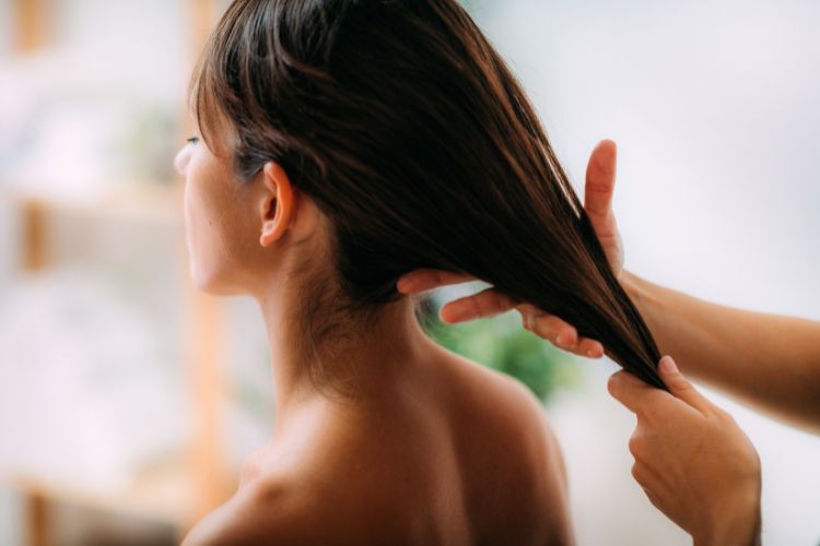 hair oiling